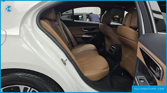 MERCEDES E-CLASS E200 AVANTGARDE