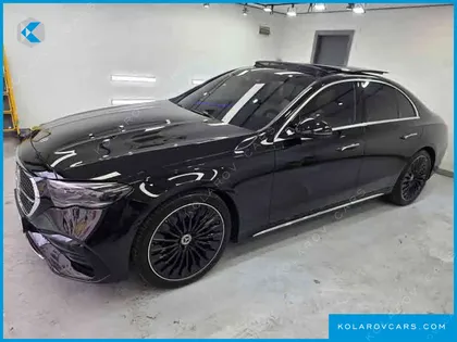 MERCEDES E-CLASS E300 4MATIC AMG LINE