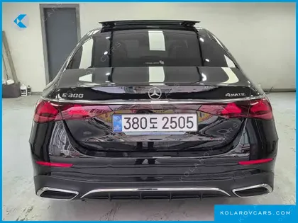 MERCEDES E-CLASS E300 4MATIC AMG LINE