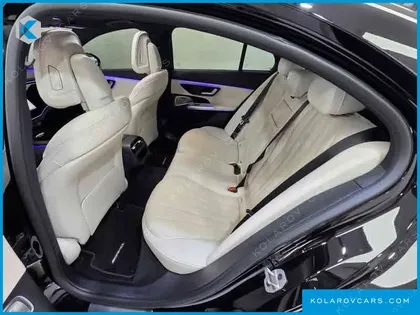 MERCEDES E-CLASS E300 4MATIC AMG LINE