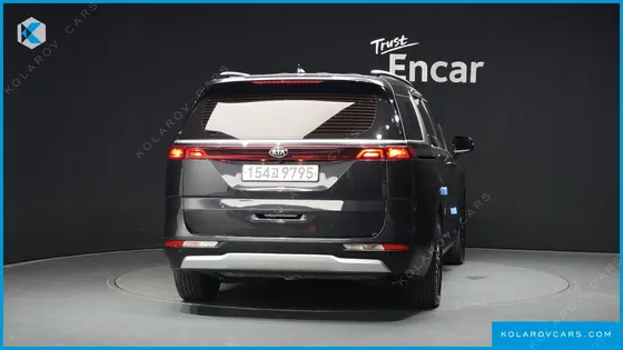 KIA CARNIVAL 9-SEATER PRESTIGE