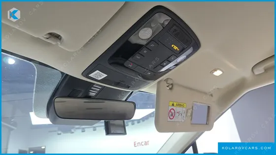 KIA CARNIVAL 9-SEATER PRESTIGE