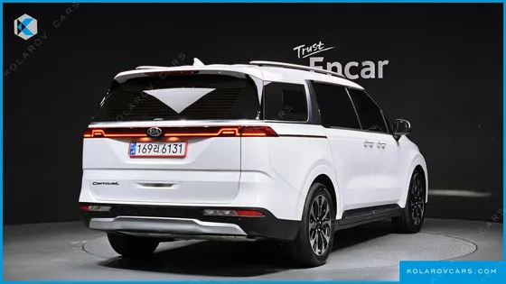 KIA CARNIVAL 9-SEATER SIGNATURE