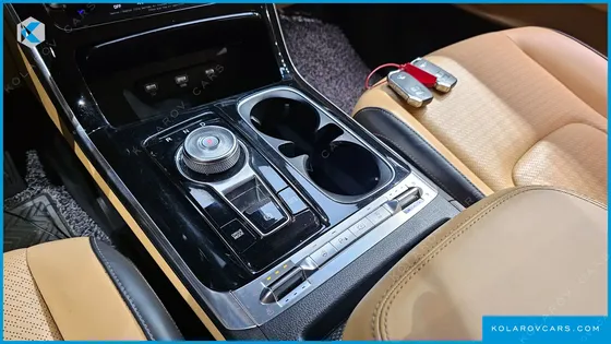 KIA CARNIVAL 9-SEATER SIGNATURE