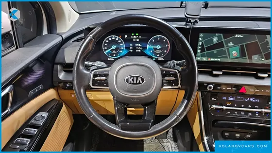 KIA CARNIVAL 9-SEATER SIGNATURE