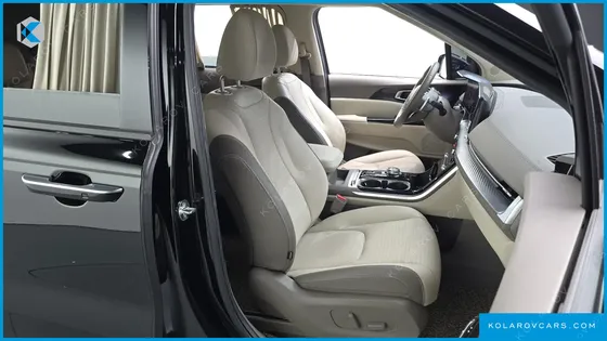 KIA CARNIVAL GASOLINE 9-SEATER HI-LIMOUSINE