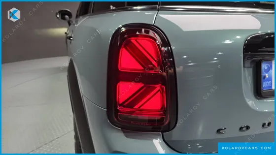 MINI COUNTRYMAN ALL4 CLASSIC LAUNCH PACK