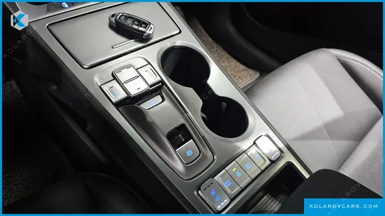 HYUNDAI KONA PREMIUM