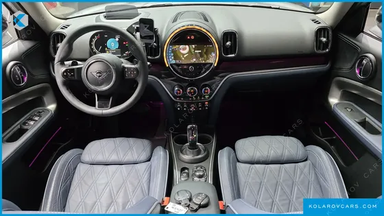 MINI COUNTRYMAN ALL4 CLASSIC LAUNCH PACK