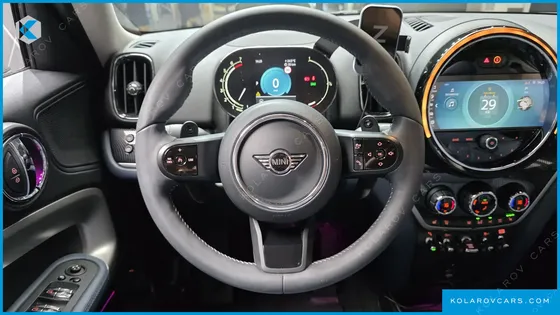 MINI COUNTRYMAN ALL4 CLASSIC LAUNCH PACK