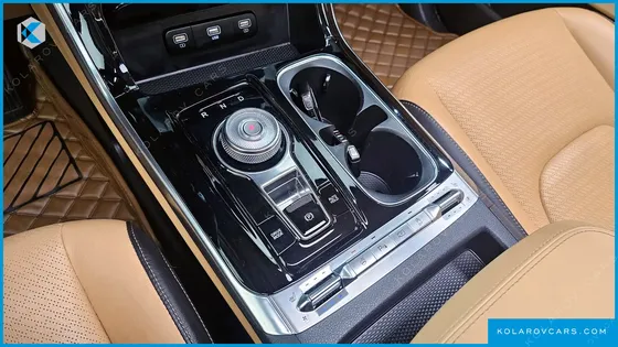 KIA CARNIVAL 9-SEATER NOBLESSE