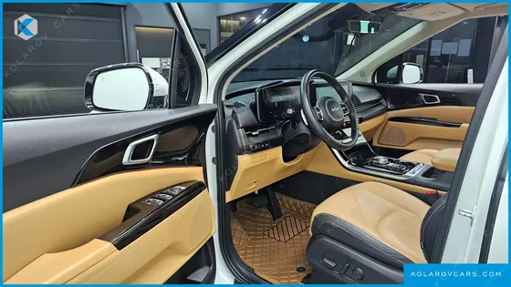 KIA CARNIVAL 9-SEATER NOBLESSE