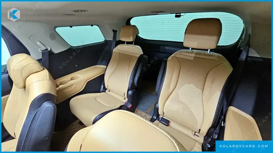 KIA CARNIVAL 9-SEATER NOBLESSE