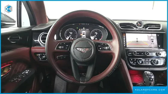 BENTLEY BENTAYGA 4.0 V8 AZURE