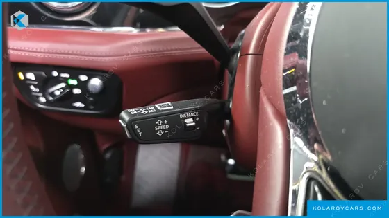 BENTLEY BENTAYGA 4.0 V8 AZURE
