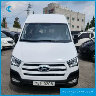 HYUNDAI SOLATI 15-SEATER