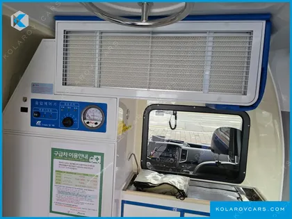 HYUNDAI SOLATI AMBULANCE