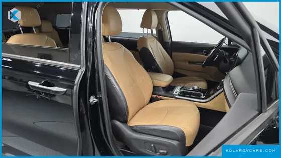 KIA CARNIVAL 9-SEATER SIGNATURE