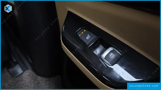 KIA CARNIVAL 9-SEATER SIGNATURE