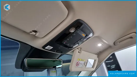 KIA CARNIVAL 7-SEATER SIGNATURE