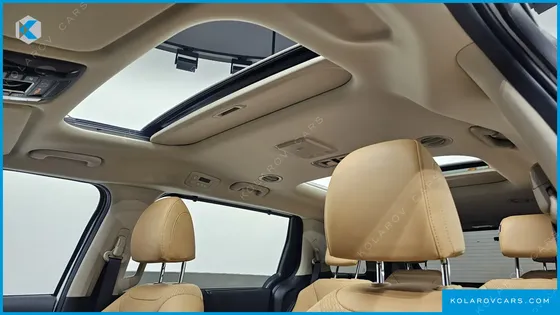 KIA CARNIVAL GASOLINE 9-SEATER NOBLESSE