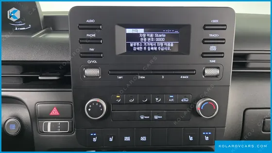 HYUNDAI STARIA L3.5 CARGO 5-SEATER