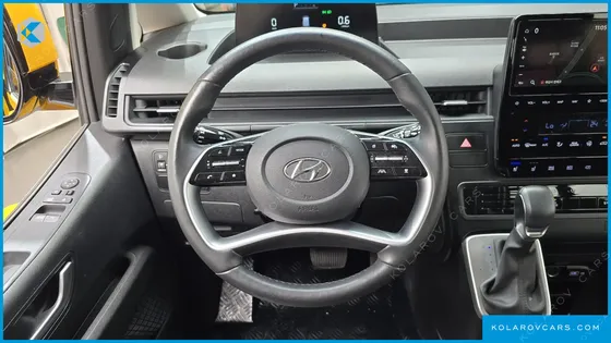 HYUNDAI STARIA L3.5  KINDER SAFETY CAR