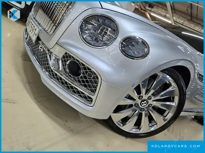 BENTLEY FLYING SPUR 4.0