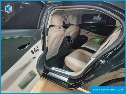 BENTLEY FLYING SPUR 4.0 AZURE