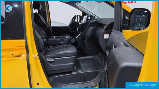 HYUNDAI STARIA HEV 1.6 TOURER 9-SEATER