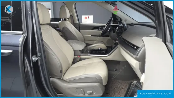 KIA CARNIVAL 9-SEATER SIGNATURE