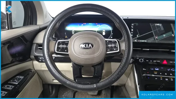 KIA CARNIVAL 9-SEATER SIGNATURE