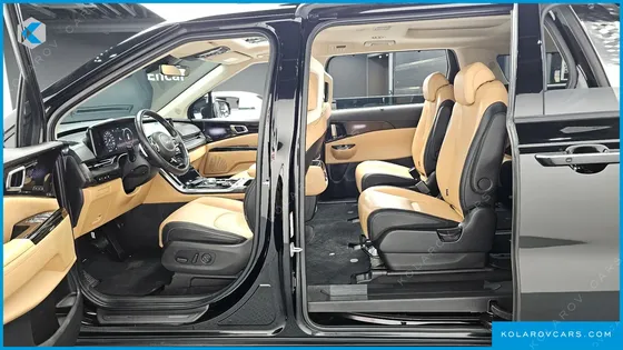 KIA CARNIVAL 9-SEATER SIGNATURE