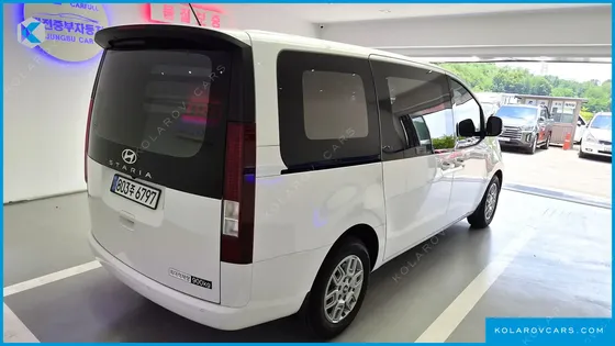 HYUNDAI STARIA CARGO 3-SEATER