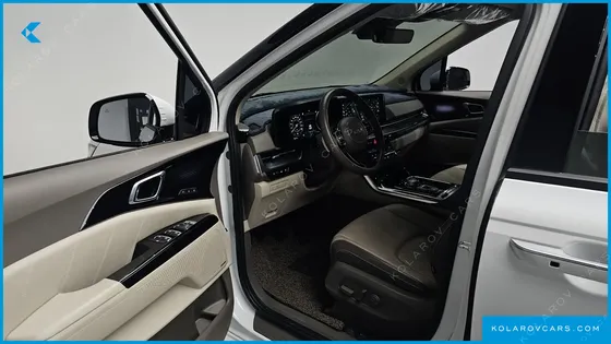KIA CARNIVAL GASOLINE 9-SEATER HI-LIMOUSINE