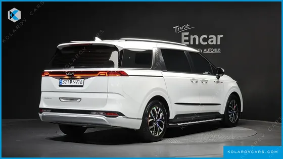 KIA CARNIVAL GASOLINE 9-SEATER NOBLESSE