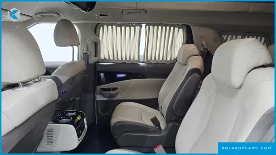 KIA CARNIVAL GASOLINE 9-SEATER HI-LIMOUSINE