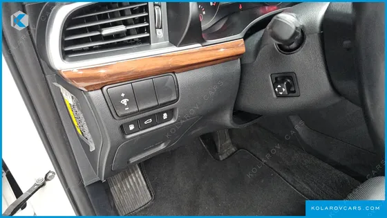 KIA K7 3.0 LPI PRESTIGE (RENTAL CAR)