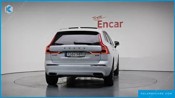 VOLVO XC60 B5 INSCRIPTION