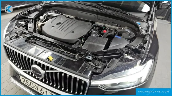VOLVO XC60 B5 INSCRIPTION