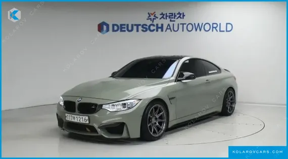 BMW M4 M4 COUPE