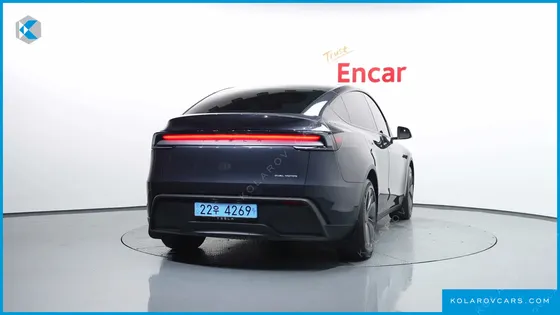 TESLA MODEL Y LONG RANGE AWD