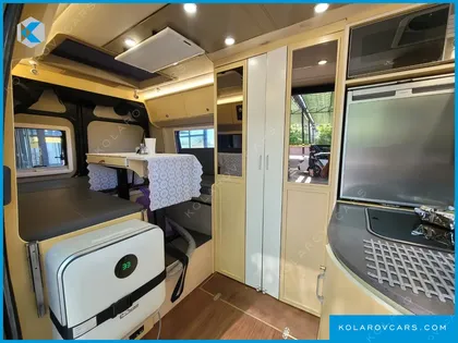 RENAULT KOREA MASTER CAMPING CAR