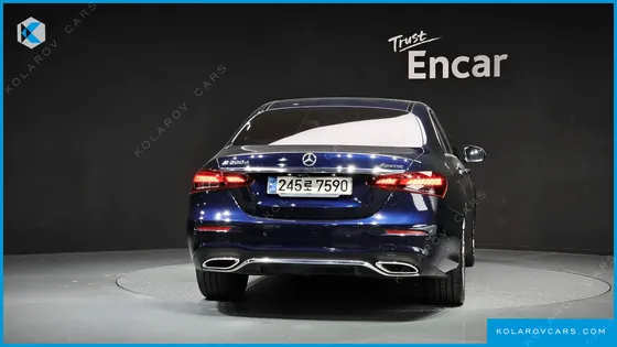 MERCEDES E-CLASS E220D 4MATIC AMG LINE