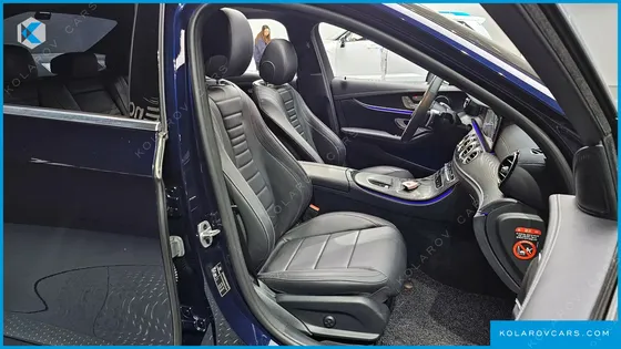 MERCEDES E-CLASS E220D 4MATIC AMG LINE