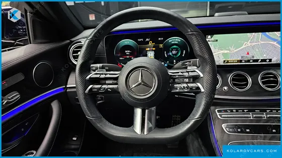 MERCEDES E-CLASS E220D 4MATIC AMG LINE