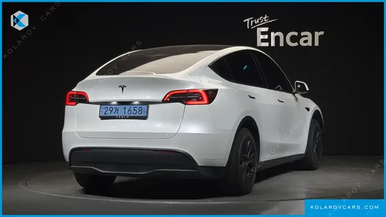 TESLA MODEL Y RWD