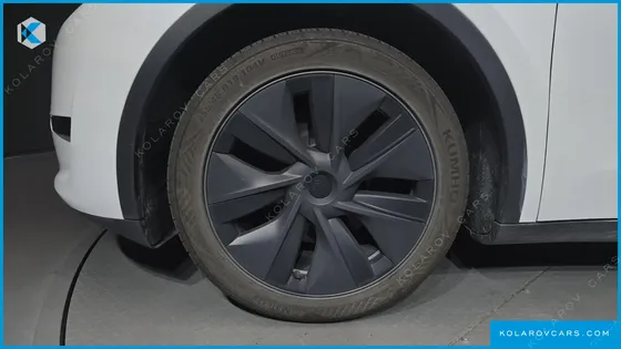 TESLA MODEL Y RWD