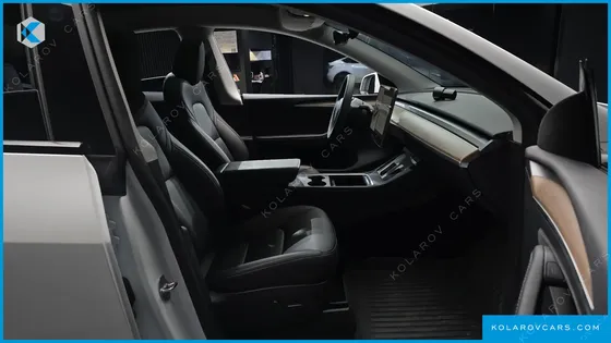 TESLA MODEL Y RWD