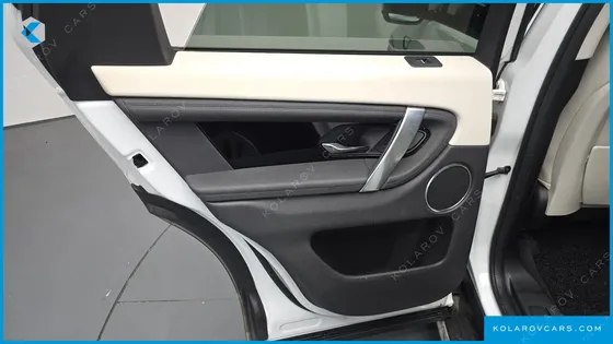 LAND ROVER DISCOVERY SPORT D150 S